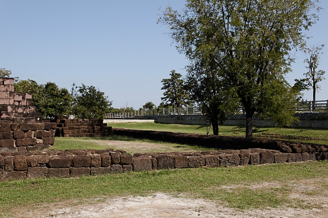 Kuti rishi Phimai-007